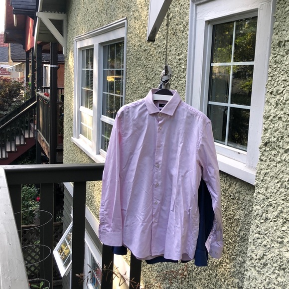 2x Hugo Boss dress shirts - Picture 4 of 4